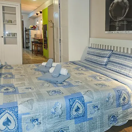 Apartament Vado Al Teatro Monolocale In Centro Per 2