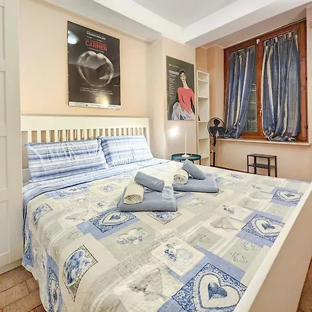 Apartment Vado Al Teatro Monolocale In Centro Per 2